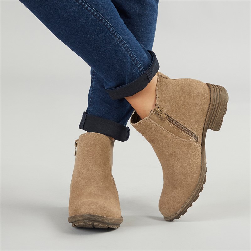 Hush Puppies Womens Madisyn Boots | Taupe